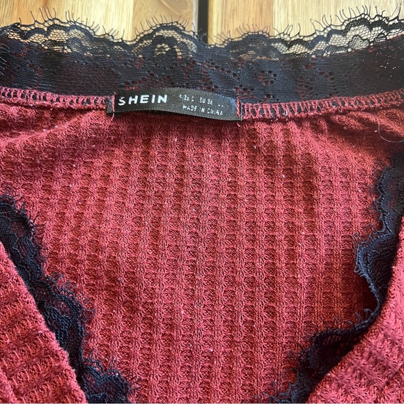 SHEIN Maroon Knit Top with Black Lace Detail - Picture 2 of 4